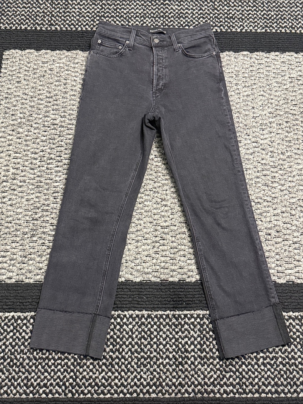 Denim Forum Arlo Hi Rise Cuff Straight Leg Jeans Sz 28 Washed Black Classic
